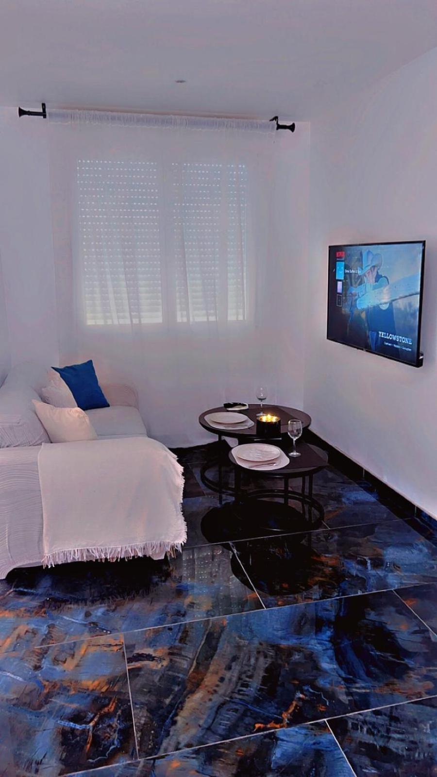 Dima Suite Jacuzzi Privatif Vedene Luaran gambar